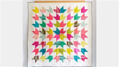 Fabulous And Free 30 Stunning Fat Quarter Quilt Patterns