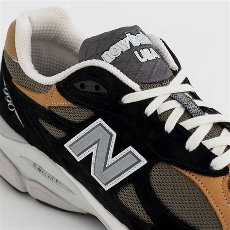 New Balance 990v3 Appears in Brown, Tan and Black | HOUSE OF HEAT