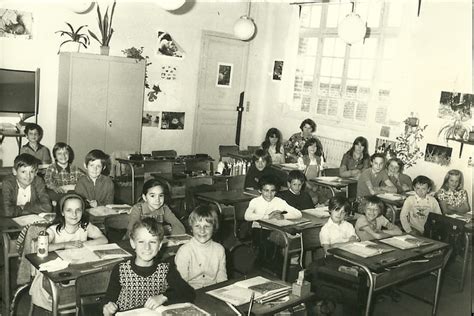 Photo De Classe CE 1 CE 2 En 1975 76 De 1975 Ecole Du Marechal