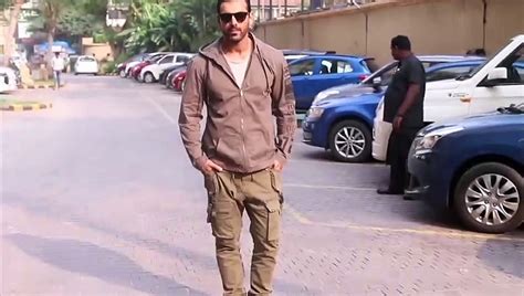 John Abraham Starts Shooting For Tehran Shares His First Look Video Dailymotion