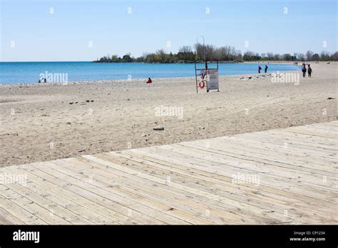 Woodbine Beach Park Walkway Toronto Ontario Canada Stock Photo Alamy