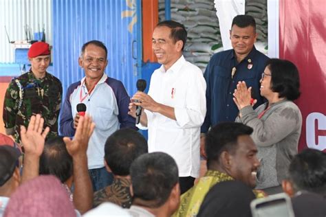 Presiden Jokowi Program Bantuan Beras Dilanjutkan Hingga Desember