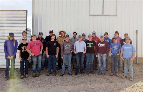 Sdsu Extension Hosts Cattle Ai Day Camp At Cottonwood Field Station