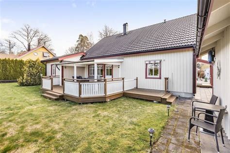 Bollplansv Gen I Sundbyholm Eskilstuna Kommun Villa Till Salu