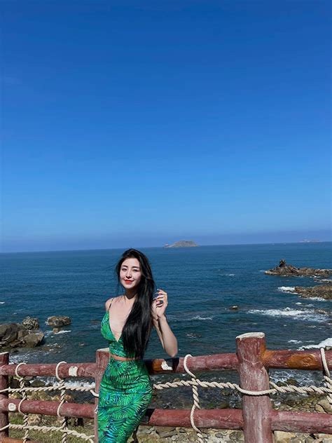 Hot Girl B Nh Tr Ng Tr N L N U L Nh Di N O T M Sau N M N I Ti Ng