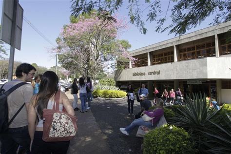 Mostra De Profiss Es Da Uem Deve Receber Mil Estudantes