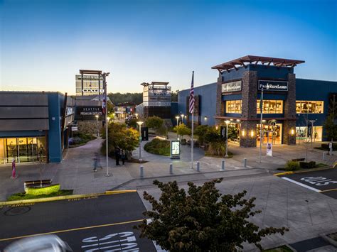About Seattle Premium Outlets®, Including Our Address, Phone Numbers ...