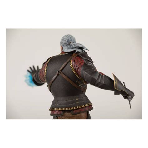 Figurka Geralt Toussaint Tourney Armor Cm Wied Min