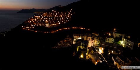 Julekrybben I Manarola REISE CINQUE TERRE