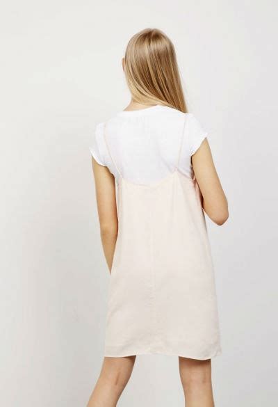 Vestidos Para Quem Gosta De Usar Lingerie Na Rua Colombo