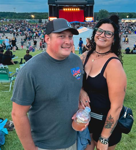 Meg Mae | 🖤🩶 | Instagram