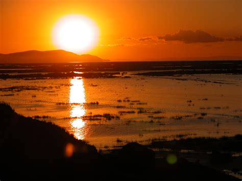 Free Stock Photo 1884-Peru_Lake_Titicaca_sunrise.jpg | freeimageslive