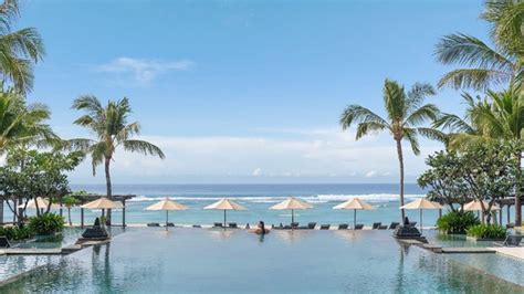 Indulge In Unrivaled Experience On The Majestic Coastline Of Nusa Dua