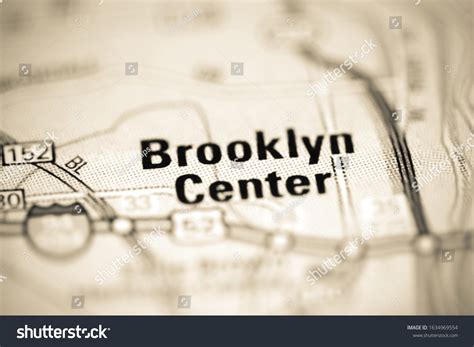 Brooklyn Center On Geographical Map Usa Stock Photo 1634969554 | Shutterstock