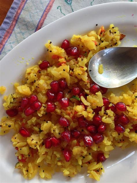 Breakfast Indori Poha Recipe Poha Recipe Recipes Traditional Breakfast