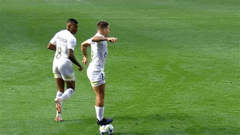 Santos X Vasco Jogadores Iniciam Confus O Ap S Provoca O De Soteldo