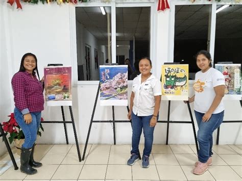 Actividad cultural japonesa y exposición de calendarios en el