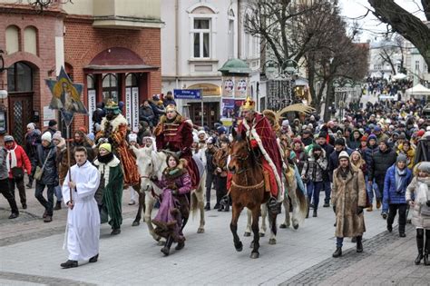 Trzej Kr Lowie Przejd Przez Sopot Sopot Pl Witamy Na Stronie