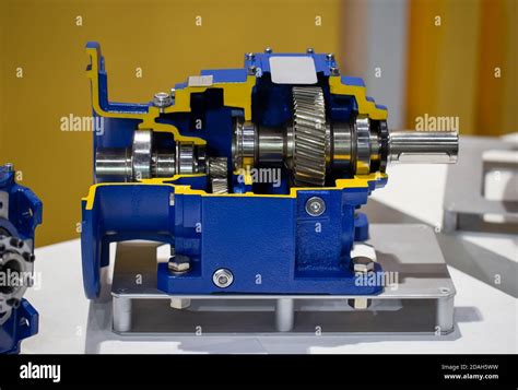 Helical Gears Hi Res Stock Photography And Images Alamy