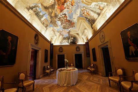 Italian Villa Housing Worlds Only Caravaggio Mural For Sale Daily Sabah