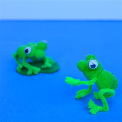 Frog Life Cycle Pom Pom Craft for Nature Studies