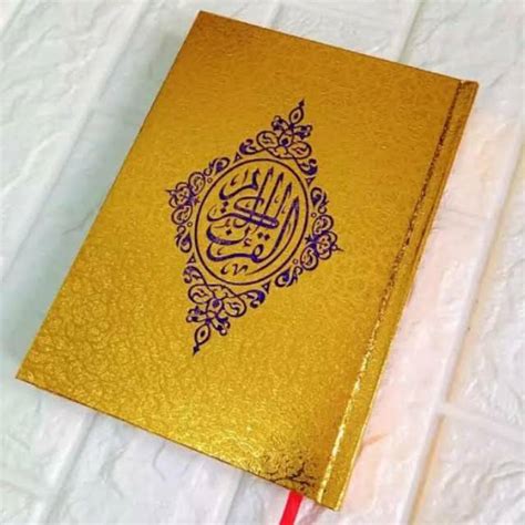 Jual Alquran Ukuran Besar Cover Warna Emas Perak Ukuran A4 Non Terjemah