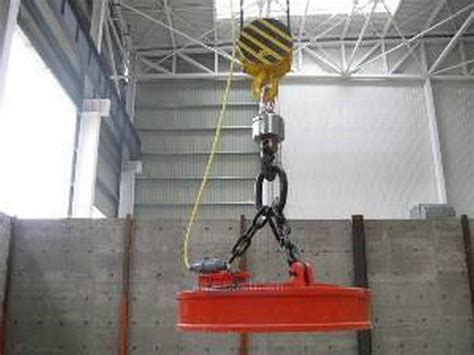 Steel Scrap Lifting Magnet Overhead Crane China - Sinokocrane