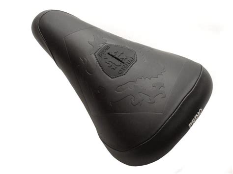 Primo Balance Griffin Logo Pivotal Seat Connor Keating Signature