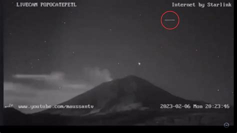 VIDEO captan supuesto Ovni sobrevolando el cráter del volcán