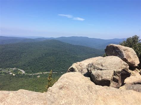 Mary S Rock Summit Trail Shenandoah National Park 2021 All You Need To Know Before You Go