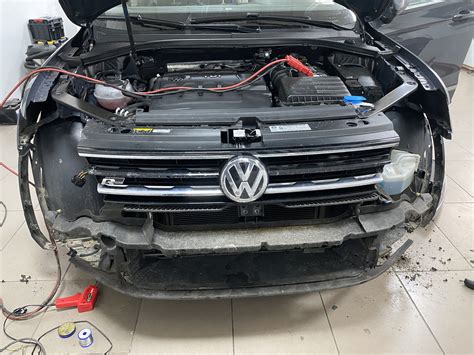 Instalare Faruri Full LED Ceasuri Digitale Bord Digital VW Tiguan 2 AD1