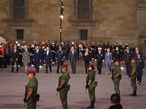 López Obrador rinde homenaje a las víctimas de los sismos de 1985 y