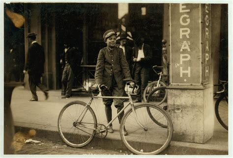 45 Amazing Vintage Photographs Of Bicycle Messenger Boys Across America From The Early 20th