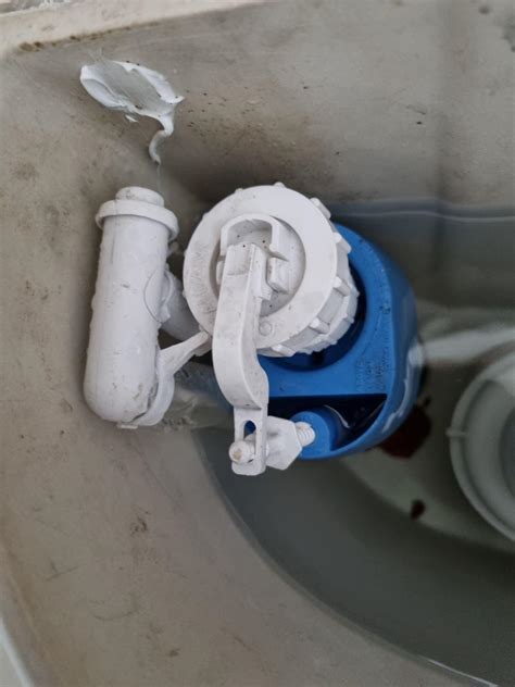 Replacing leaking toilet inlet valve - General Plumbing - BuildHub.org.uk