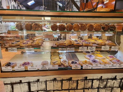 Black Lion Bakery And Cafe Wellington Bakery Happycow