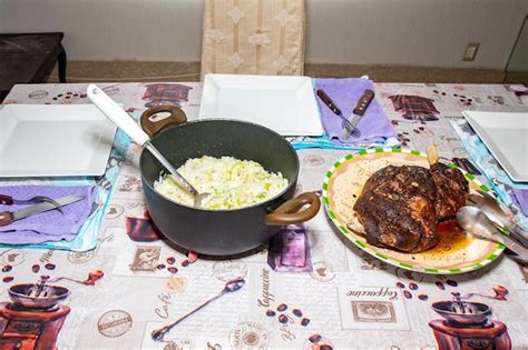 Tradicional paleta de cordeiro assada tempero sírio alho tomilho e