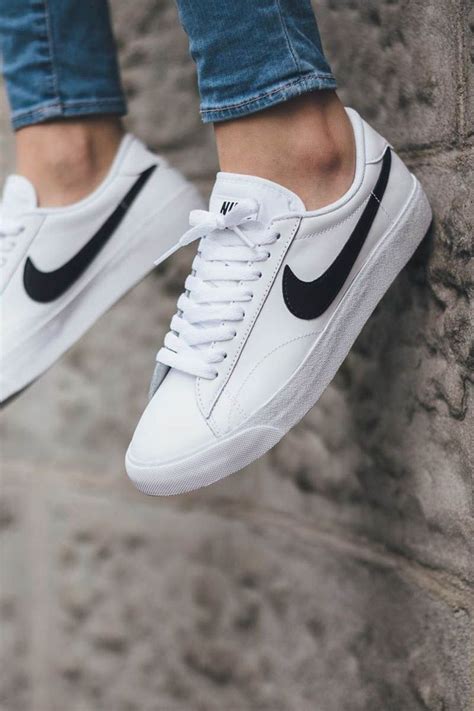 Nike Shoe Classic
