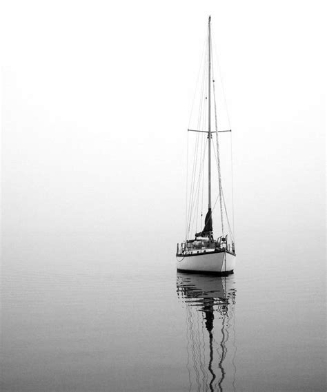 Pin By 𝙼𝚁 𝙹𝙾𝙽𝙴𝚂 On 𝚂𝙰𝙸𝙻𝙸𝙽𝙶 Sailboat Art Sailboat Photography