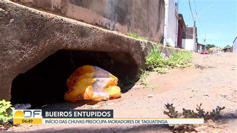 Vídeo Bueiros de Taguatinga estão entupidos Bom Dia DF G1