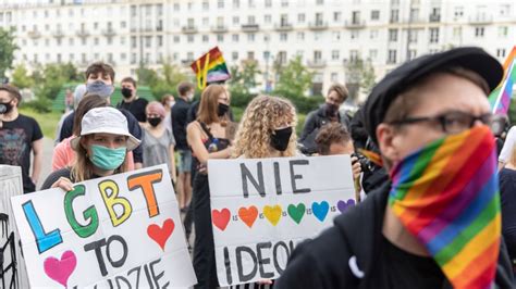 Poles Run For Lgbt Equality Ahead Of Presidential Vote