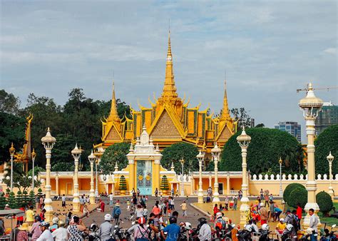 Phnom Penh Itinerary Expats Guide To 1 3 Days In Phnom Penh Phnom