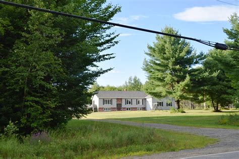 House in Greenbush off Greenfield Road – Maine: An Encyclopedia