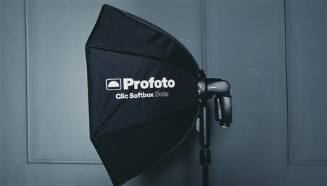 We Review The Profoto A2 A Speedlight On Steroids Or An Underpowered