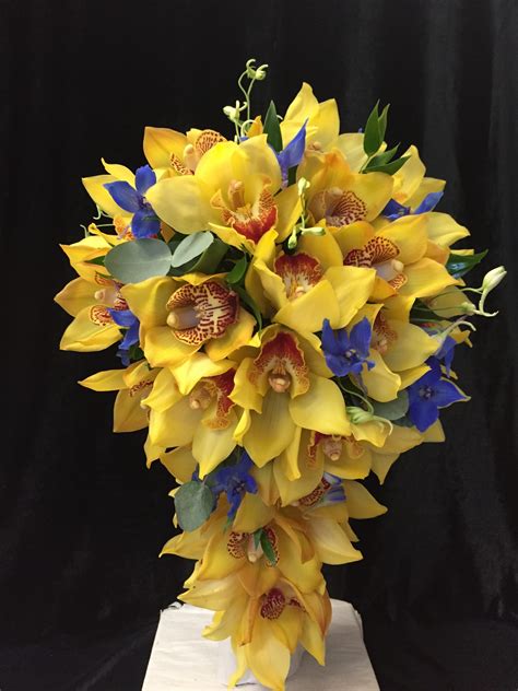 Shower Bouquet Sherwood Florist Florist Havant Flowers Ts