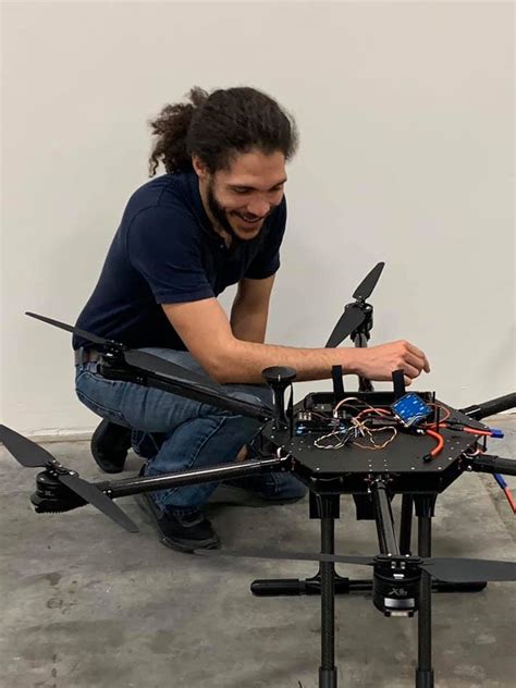 Lucids Cleaning Drones Get Iot Connectivity Will Offer Real Time