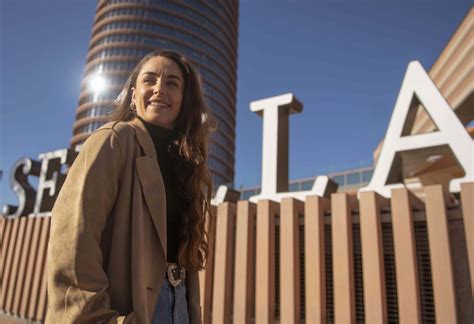 La Luz Especial De Paula Comitre Abre Al Flamenco La Academia De Las