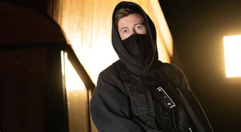 Top 8 Hit Songs of Alan Walker - The Blond Post