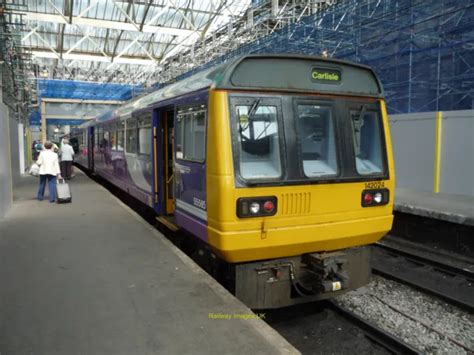 Railway Photo Class 142 Dmu 6x4 Carlisle Railway Station C2016 £2 00 Picclick Uk