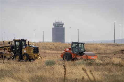 El Gobierno de Page avisa al aeropuerto de Ciudad Real que será