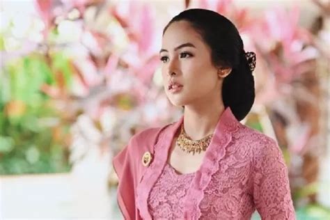 Inilah Profil Dan Biodata Maudy Ayunda Lengkap Agama Prestasi Hingga